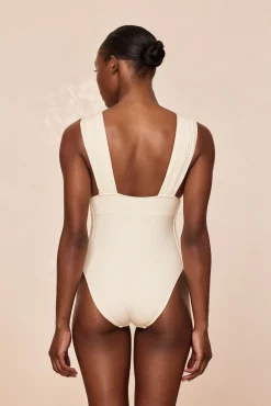 Aruba One Piece - Ivory