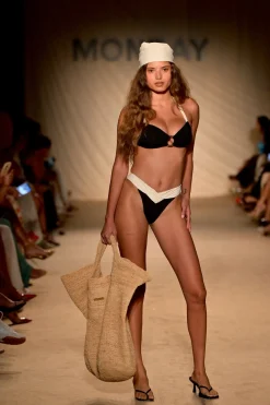 Bronte Top - Black/Ivory